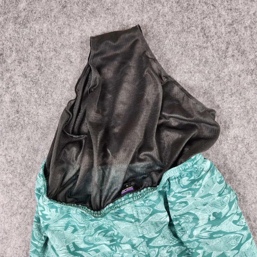 Patagonia Baggies Shorts Mens M Green Hexy Fish Print Mesh Lined Swim Trunks